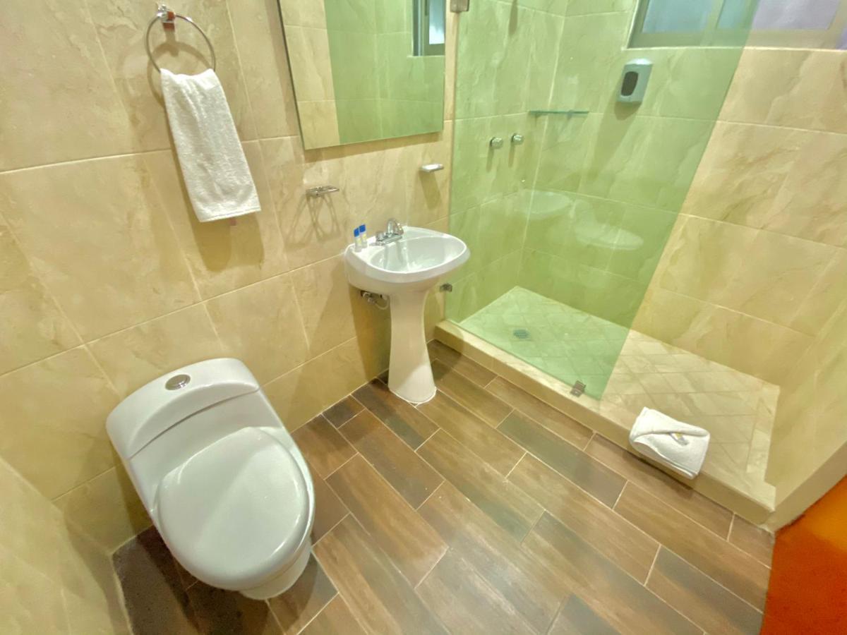 La Lola Hotel & Suites Mazatlan Dış mekan fotoğraf