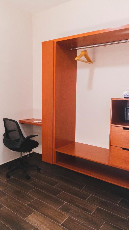 La Lola Hotel & Suites Mazatlan Dış mekan fotoğraf